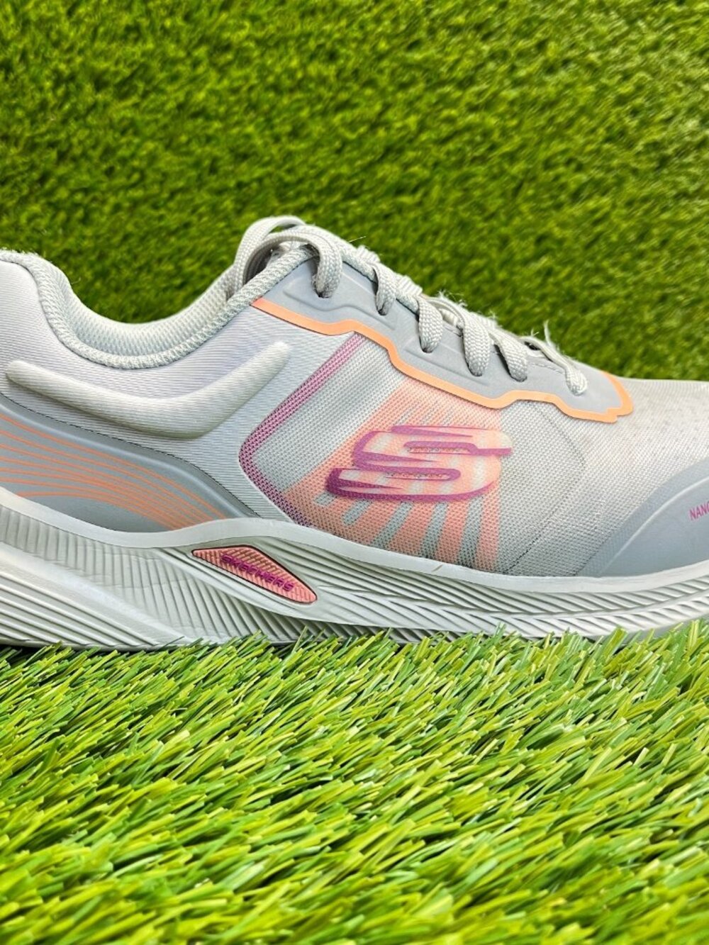Skechers‎ Carbix Niyla Womens Size 8.5 Gray Pink Composite Toe Working Shoes